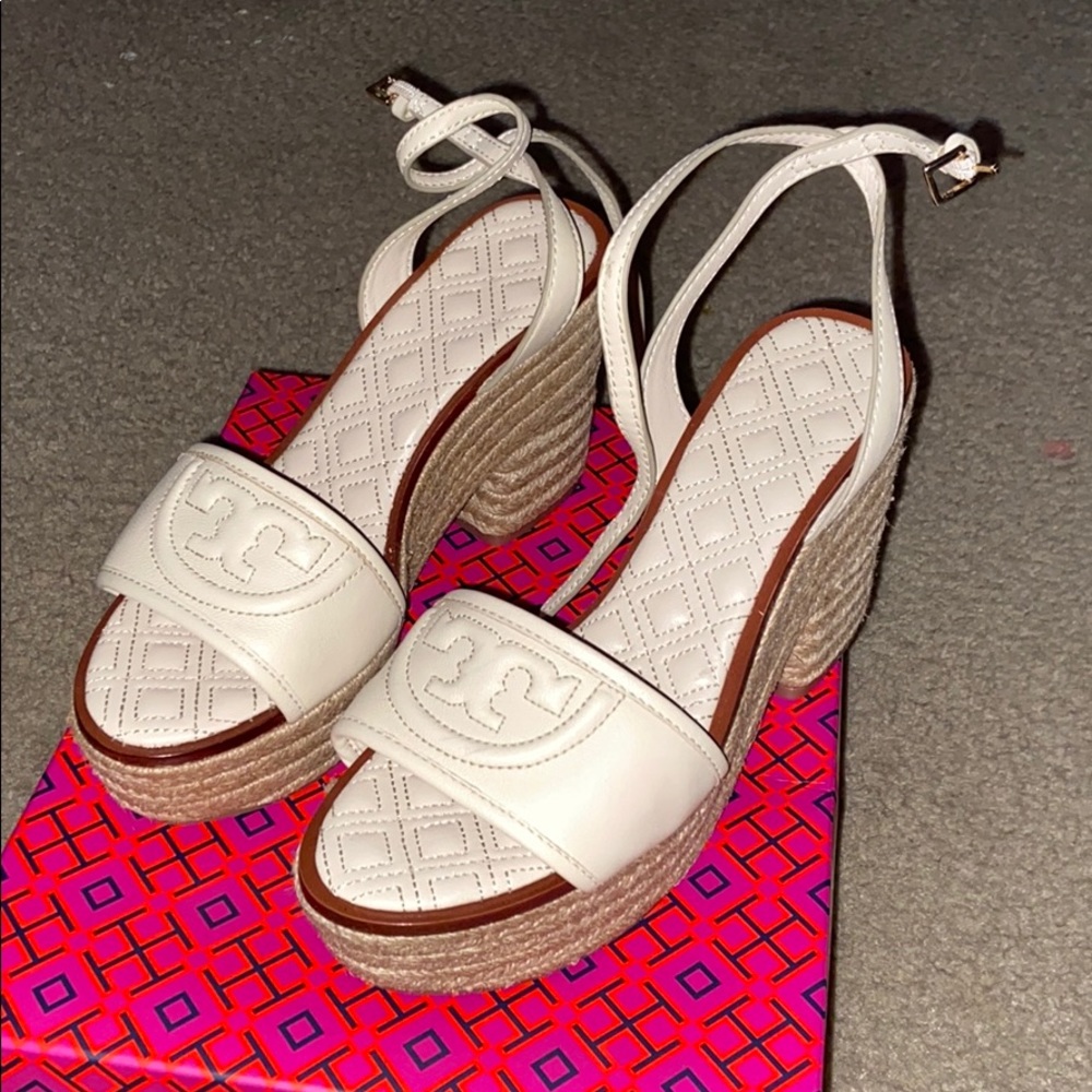 Napa leather Tory Burch espadrilles sandal